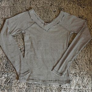 BDG Striped V-Neck Long Sleeve Top
